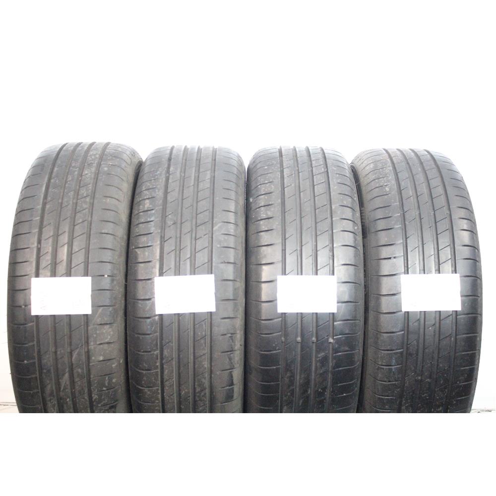 205 60 R16 92V GOODYEAR EFFICIENT GRIP PERFORMANCE RSC