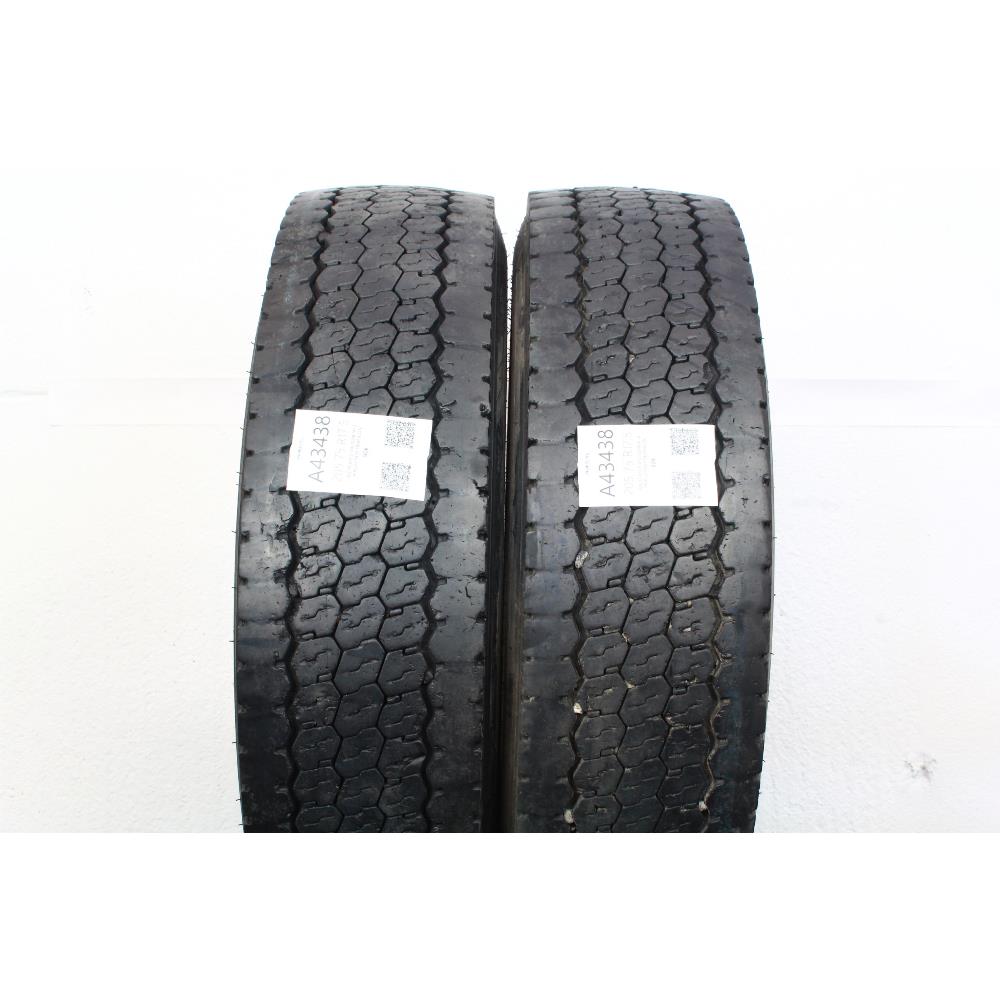 205 75 R17.5 124/122M M+S PIRELLI TR:01 TRIATHLON
