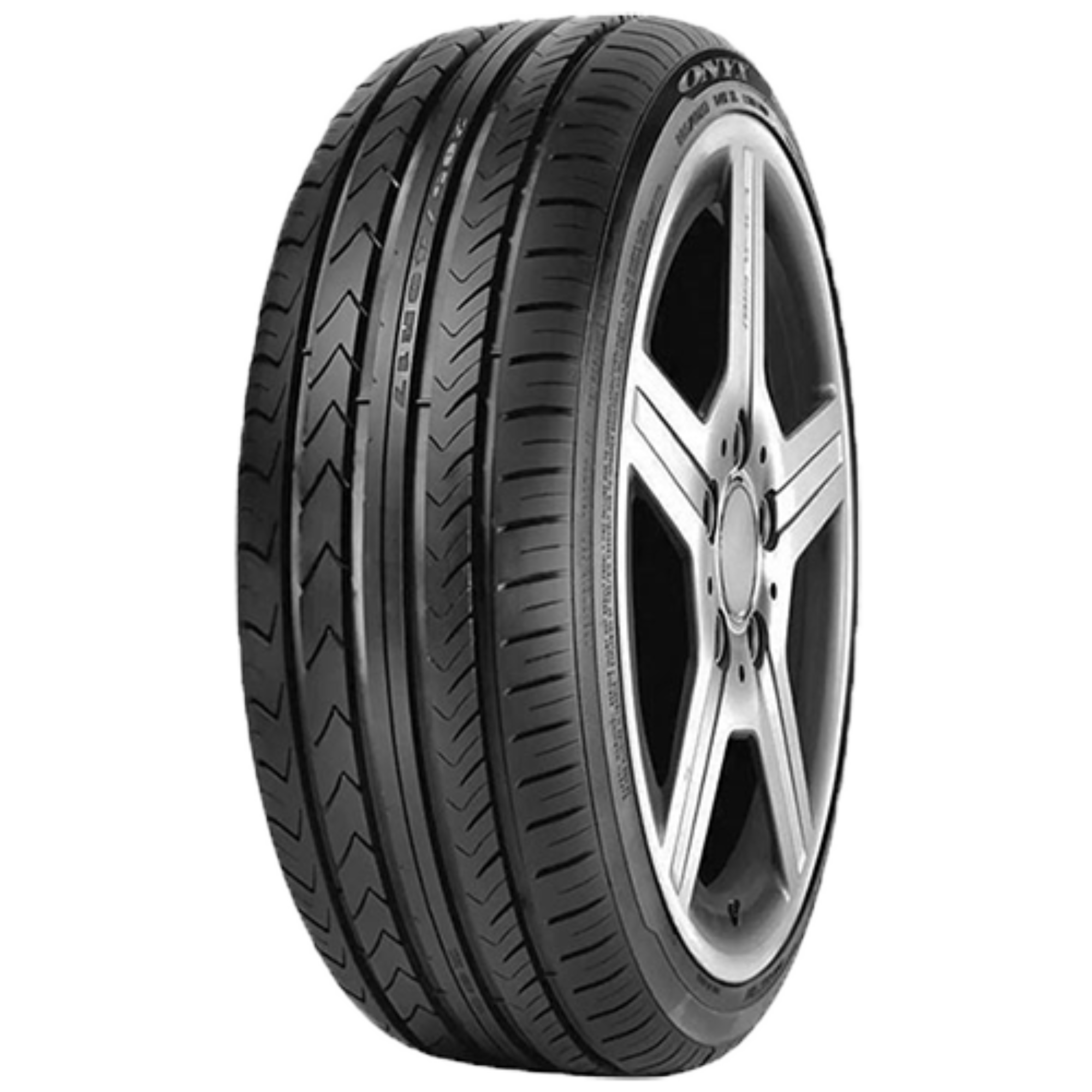215 50 R17 95W ONYX NY-901 XL