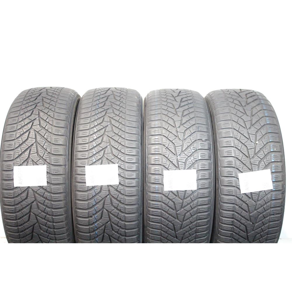 215 55 R17 98V XL M+S YOKOHAMA BLUEARTH WINTER V905