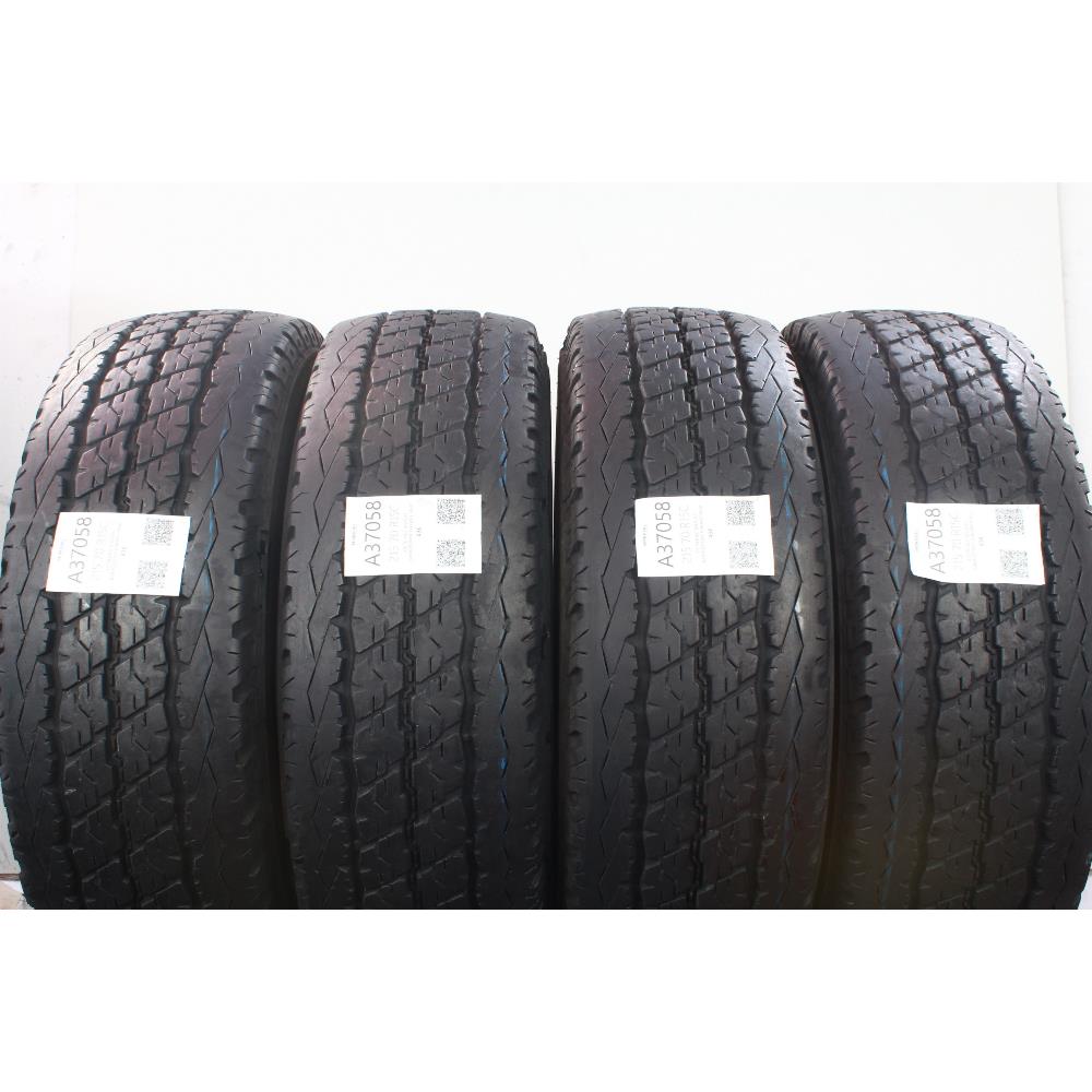 215 70 R15C 109/107S BRIDGESTONE DURAVIS R630