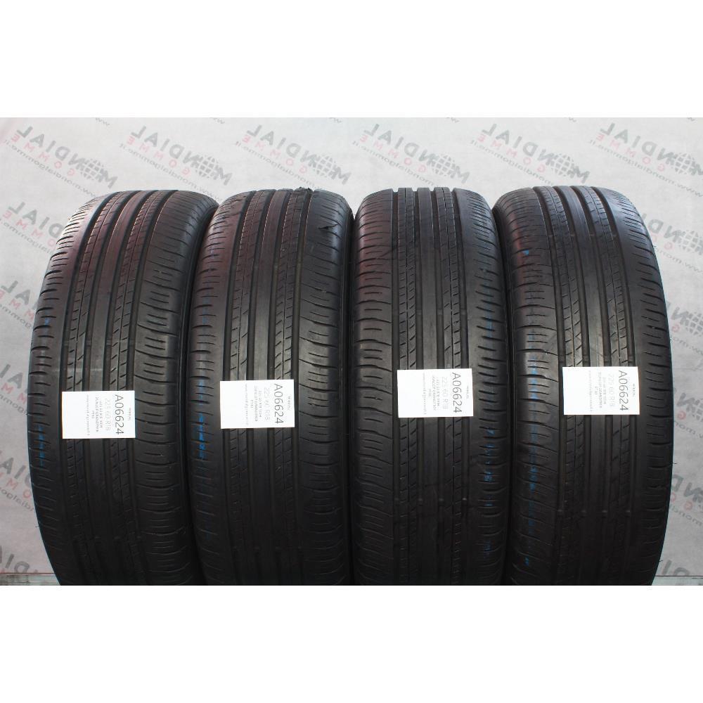225 60 R18 100H DUNLOP GRANDTREK PT30