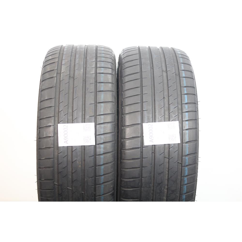235 45 ZR18 98Y XL MICHELIN PILOT SPORT 4