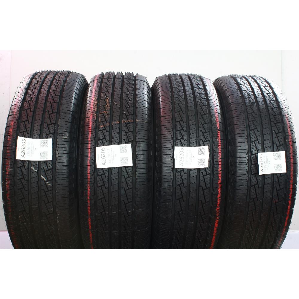 235 70 R15 102T M+S PIRELLI SCORPION STR A 